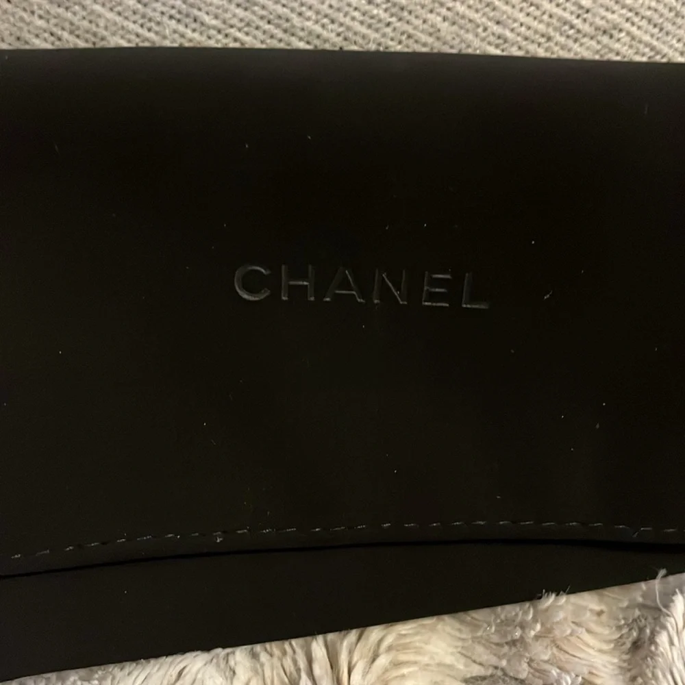 CHANEL good bag